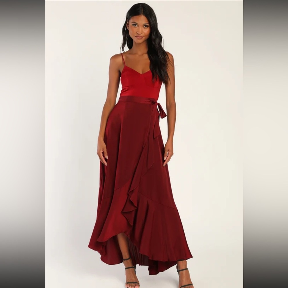 Double Darling Burgundy Color Block Satin Ruffled Maxi Dress💋🌹❤️